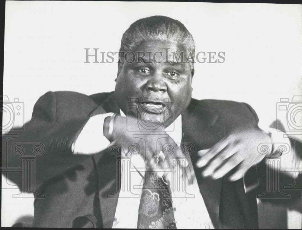 1977 Press Photo Joshua Nkomo Leader Patriotic Front Press Conference Libreville - Historic Images