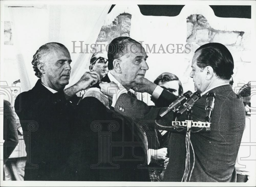 Press Photo Official visit of Brazilian President Medici to Venezuela - Historic Images