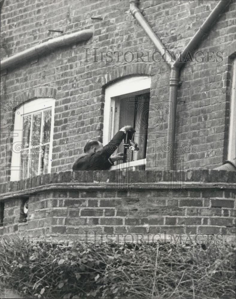 1968 Press Photo ÃƒÆ’Ã¢Å¡ÃƒÃ‚Â£5000 Jewellery Raid At The Home of Princess Radziwill - Historic Images