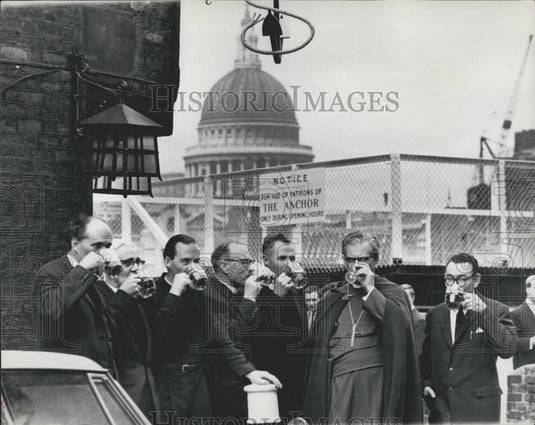 Press Photo Dr. Mervyn Stockwood & new clergymen - Historic Images