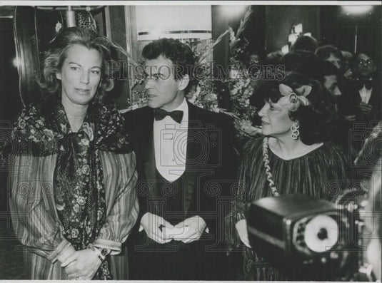 Press Photo Mildred Scheel, Horst Buchholz & Regine Owner of "Regine Int Clubs" - Historic Images
