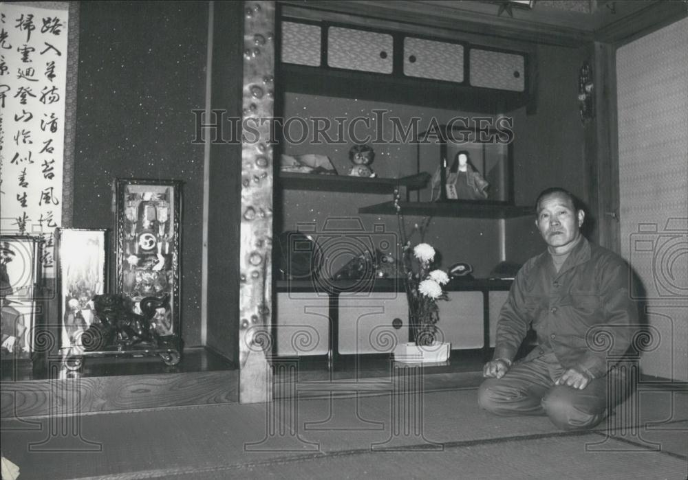 Press Photo House that keeps growing Japan - Historic Images