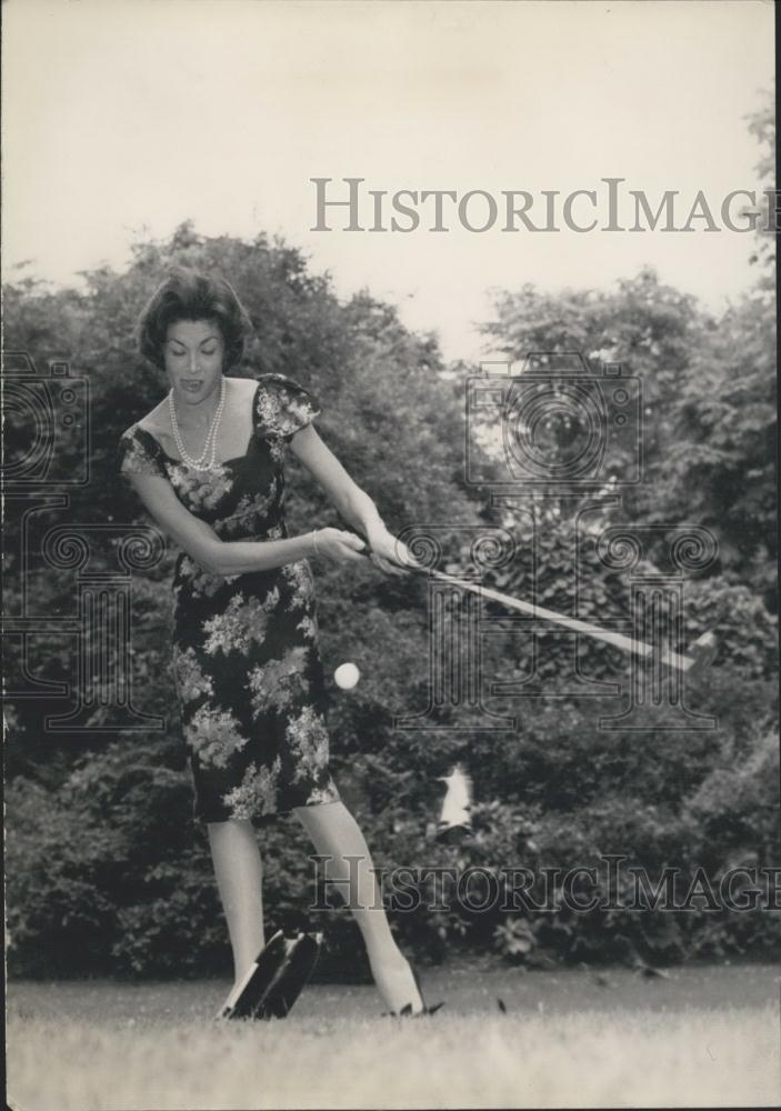 1959 Press Photo Comedian Lise Bourdin - Historic Images