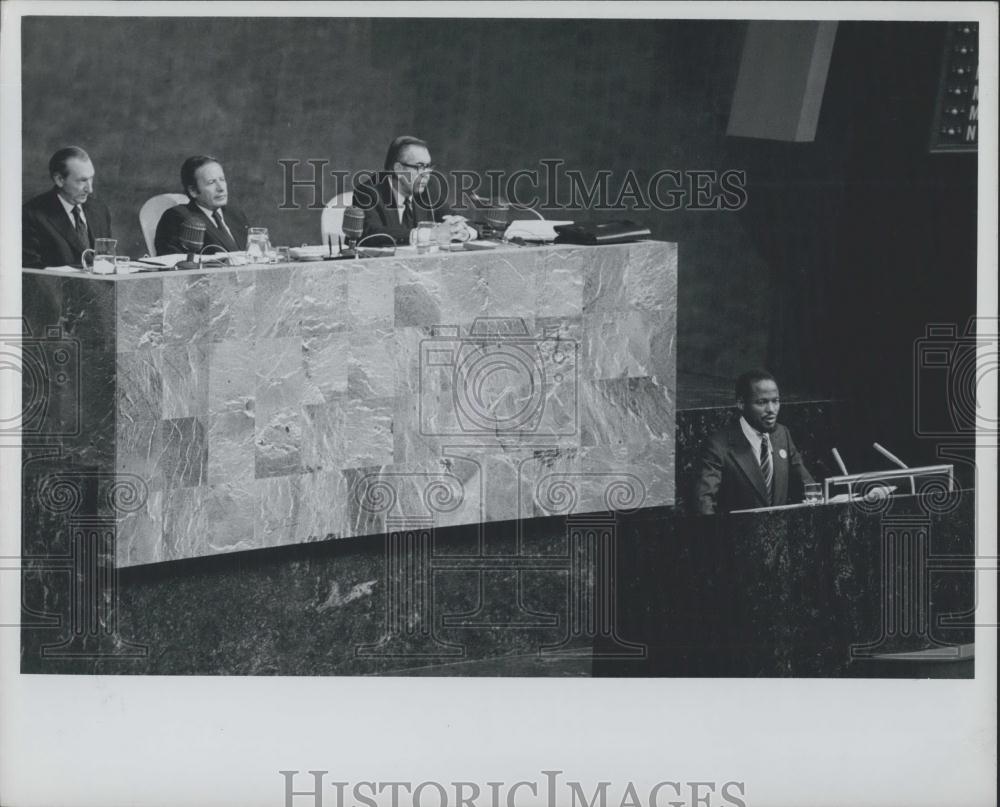 1975 Press Photo UN General Assembly Opens 39th Regular Session - Historic Images