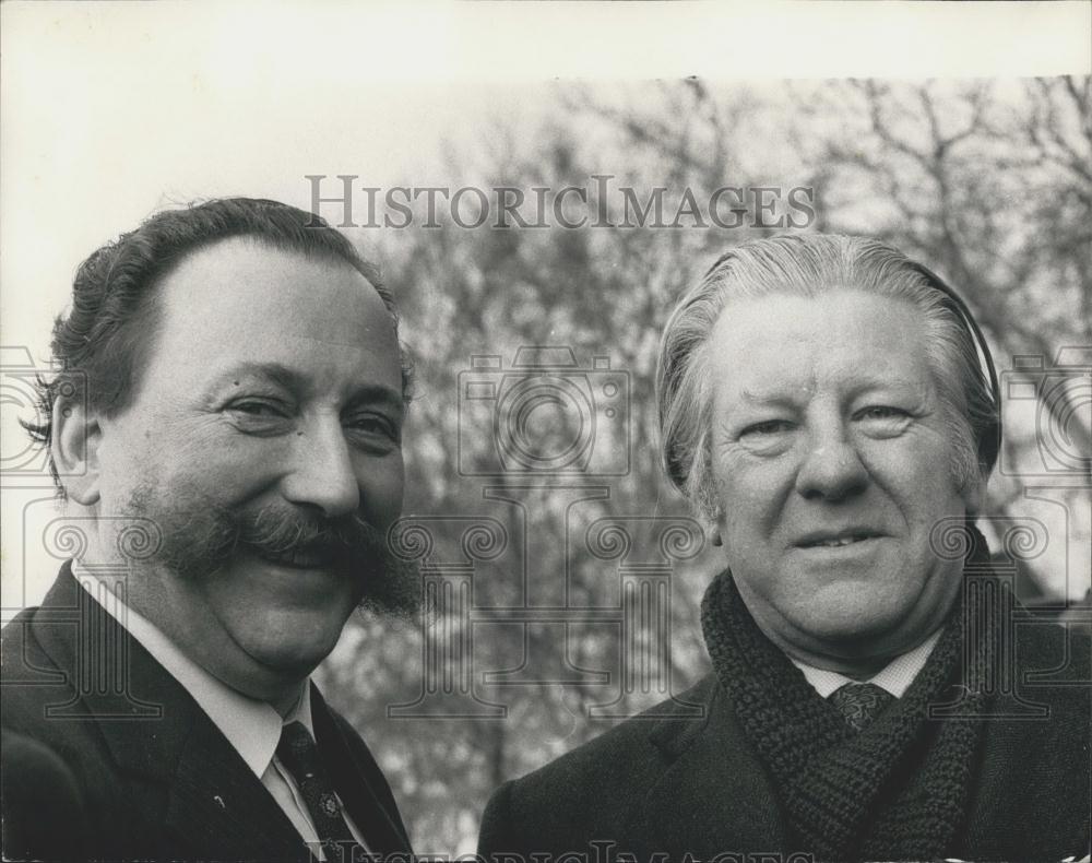 1971 Press Photo Tom Jackson, Post Union & Lord Delacourt-Smith - Historic Images