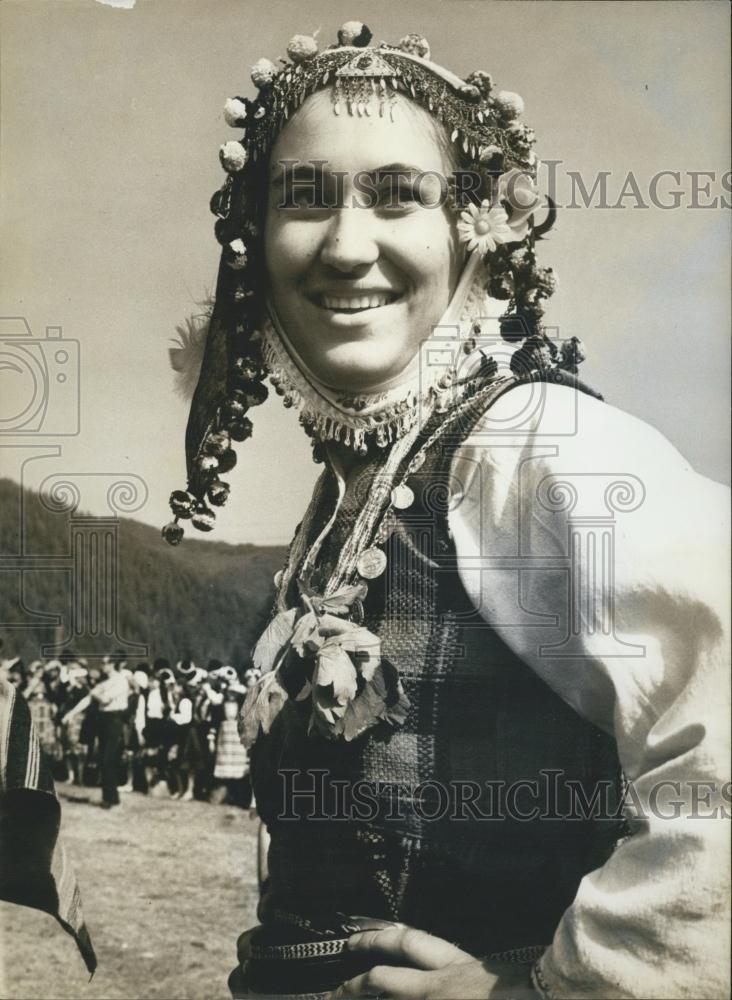 1971 Press Photo A Participant In The Folklore Festival In Sofia, Bulgaria - Historic Images