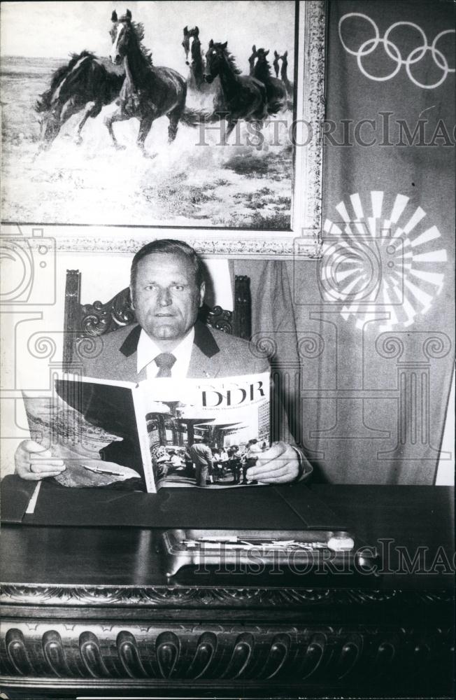 Press Photo Man with Book - Historic Images