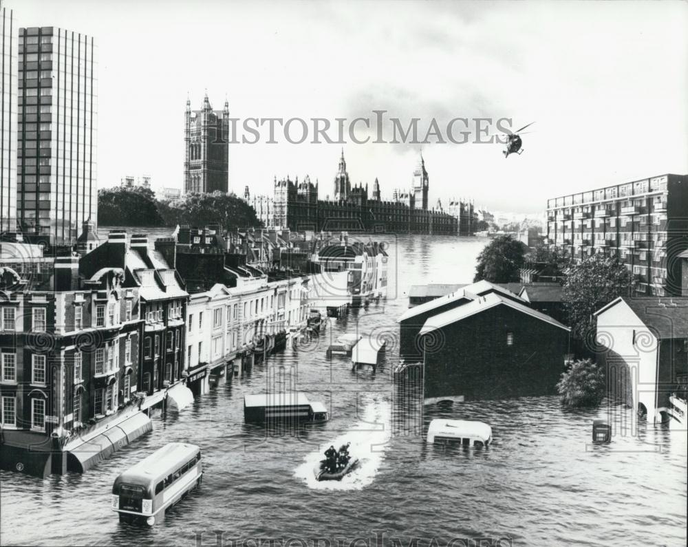 1979 Press Photo Artist Conception Of London Flooding Publicity Campaign - Historic Images