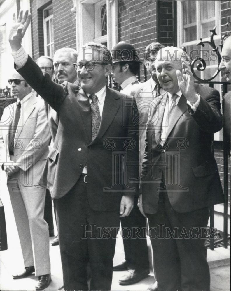 1974 Press Photo Dr.Henry Kissinger and Mr. Harold Wilson - Historic Images