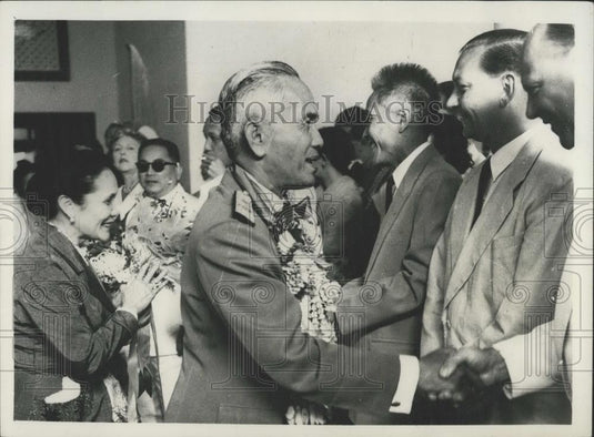 1955 Press Photo Thai Premier Phibul Songgram Leaving For Burma Don Muang - Historic Images