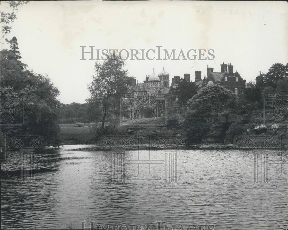 Press Photo Garden of Sandringham House - Historic Images