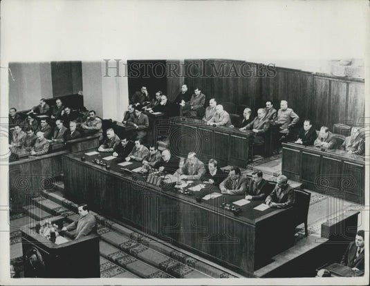 Press Photo Premier Malenkov Addresses Supreme Soviet Kremlin Moscow H-Bomb - Historic Images