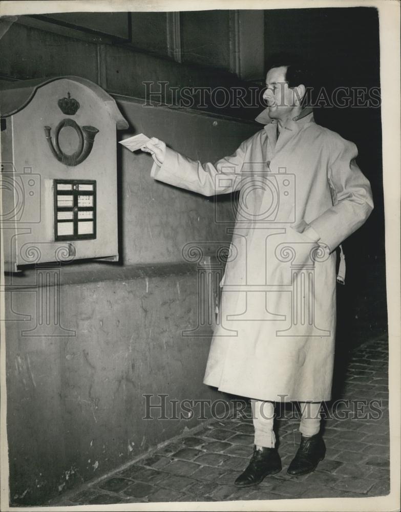 1955 Press Photo Captain Peter Townsend - Historic Images