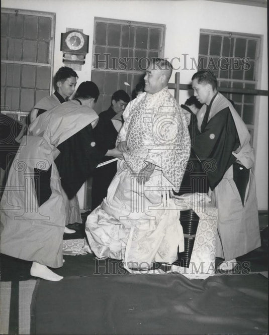 Press Photo Christ's Resurrection - the Subject Of A Japanese Classical Dance - Historic Images