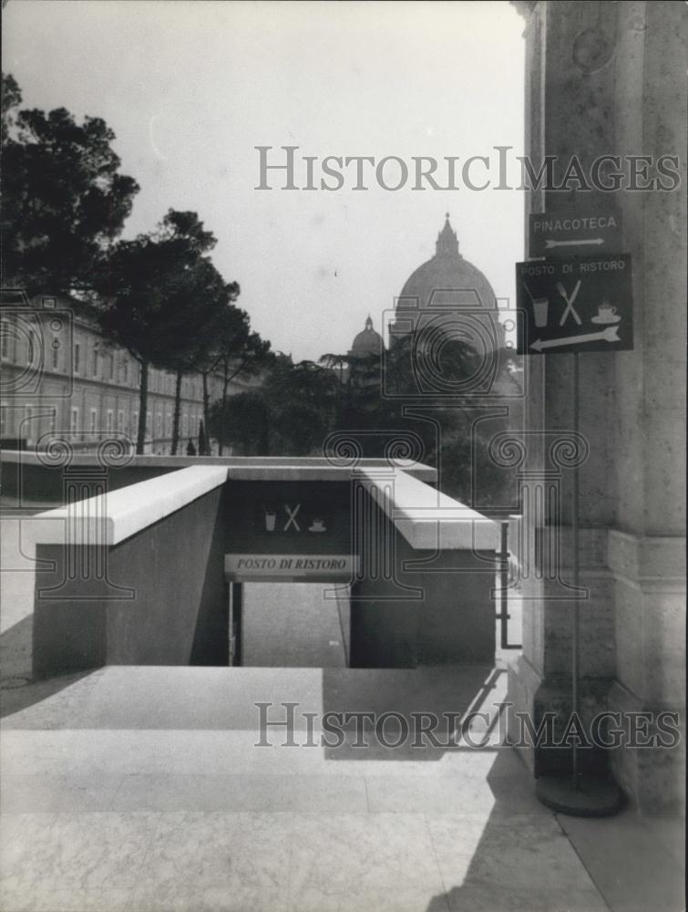 Press Photo Modern Restaurant In Vatican For Tourists For Holy Year St Peters - Historic Images