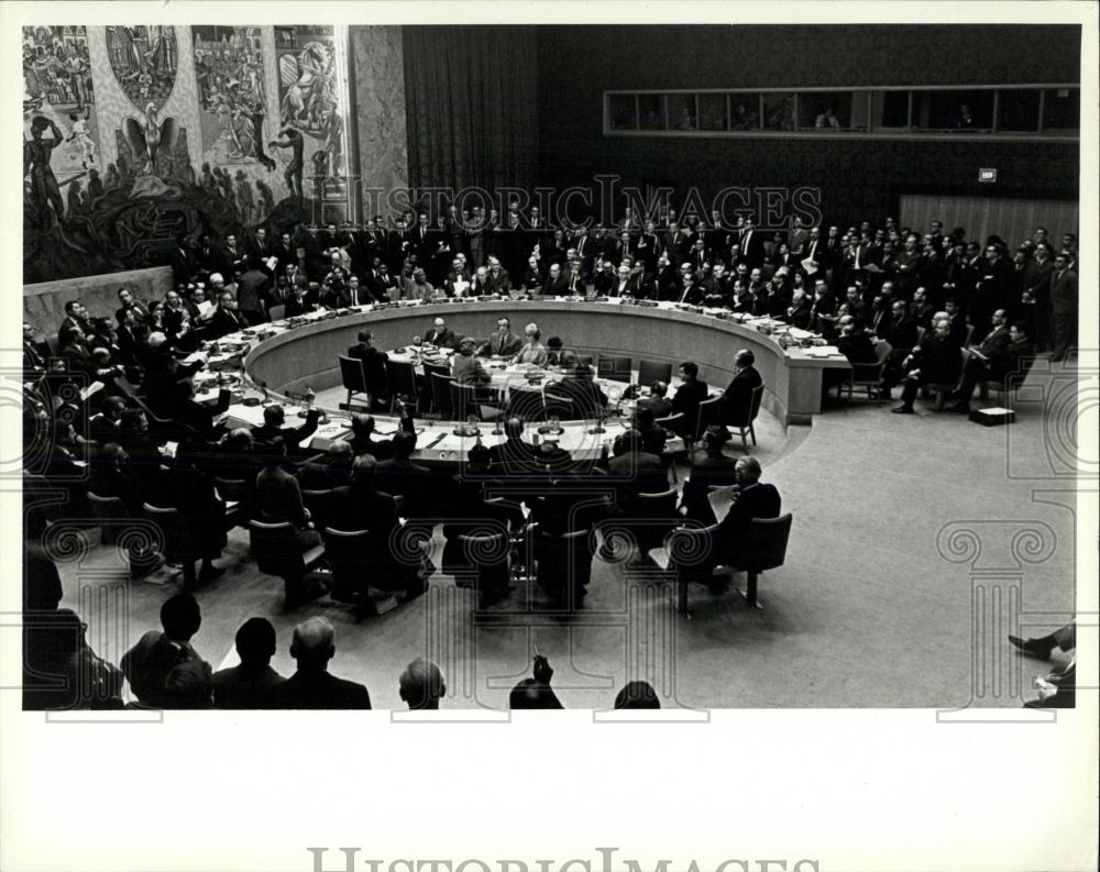 1967 Press Photo UN Security Council adopts resolution on Middle East - Historic Images