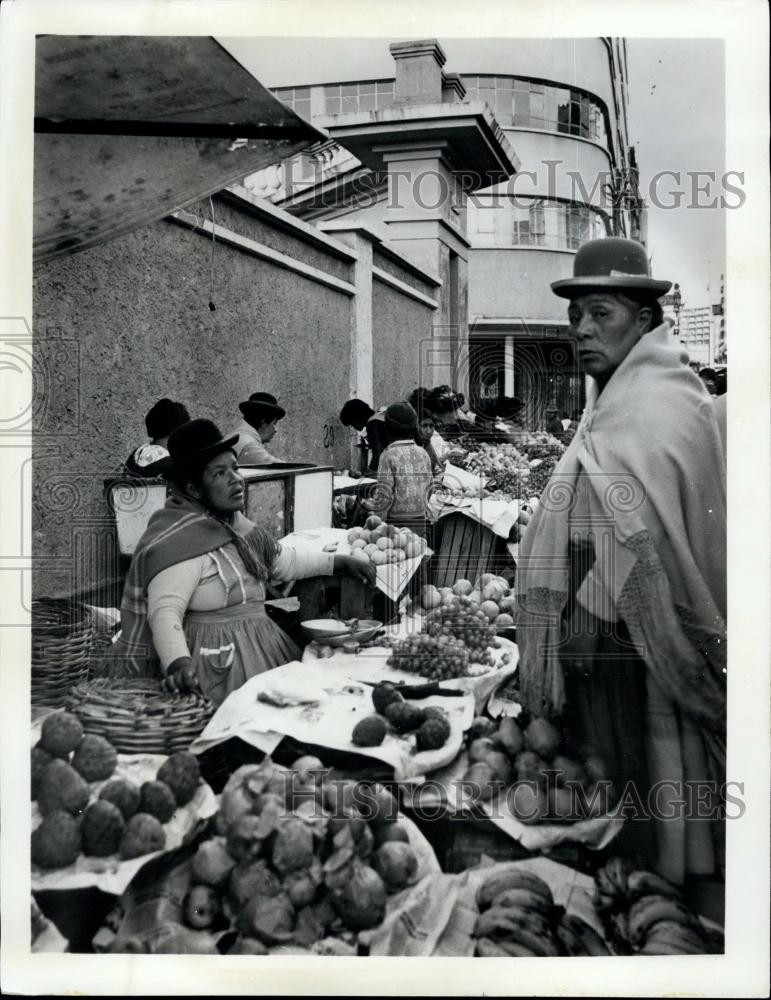 Press Photo Outdoor Market La Paz Bolivia Every Sunday - Historic Images