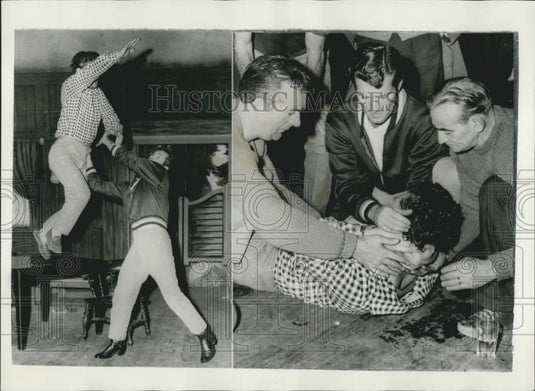 1958 Press Photo Hugh O'Brian Opponent Catches Face On Table During Wyatt Earp - Historic Images