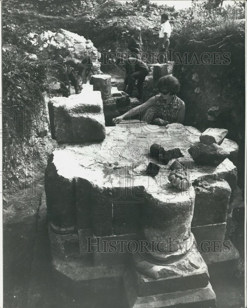 1969 Press Photo Ruins Of Ancient Church Unearthed Near Budapest, Hungary - Historic Images