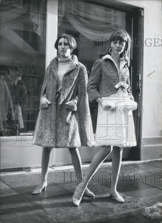 Press Photo Designs by Paris furrier Chombert - Historic Images