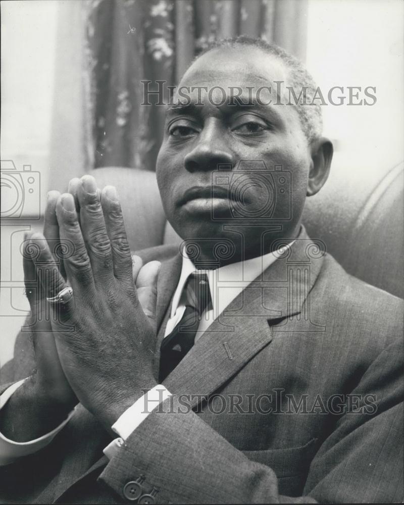 1968 Press Photo Chief Justice Sir Louis Mbanefo/Biafra - Historic Images