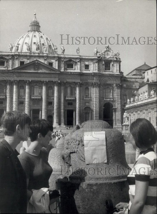1967 Press Photo Vatican communique in Rome - Historic Images