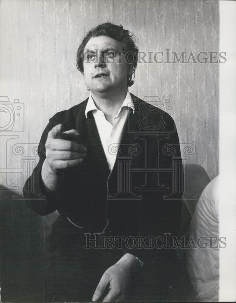 1970 Press Photo Ted Johns, President, Isle of Dogs - Historic Images