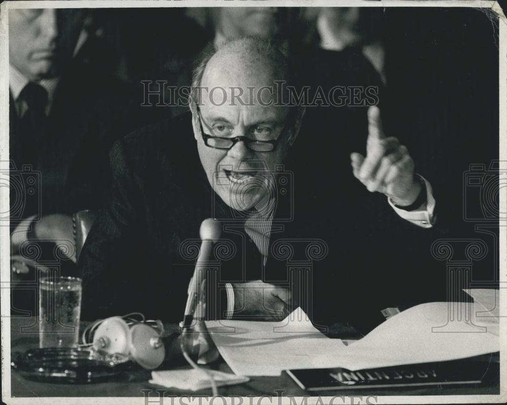 1982 Press Photo Argentine Foreign. Minister Costa Mendez - Historic Images