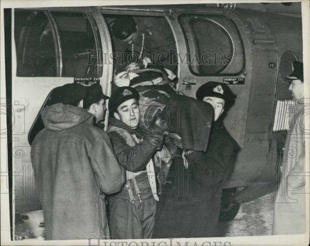 1955 Press Photo Operation Snowdrop. Planes In Rescue Work In Snowbound Scotland - Historic Images