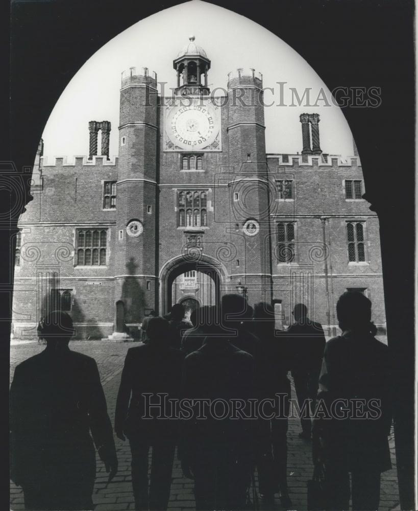 Press Photo Hampton Court - Historic Images