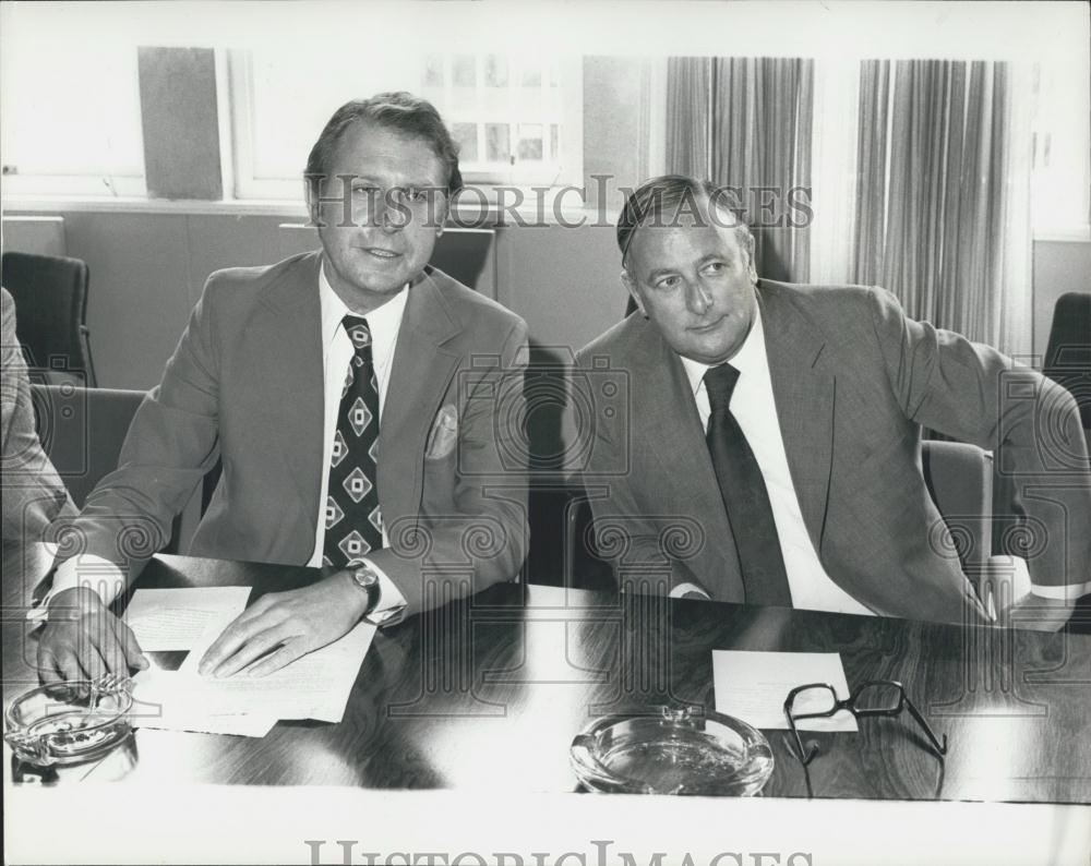 1974 Press Photo Sport Minister Mr. Dennis Howell &amp;Mr. Richard Marsh - Historic Images