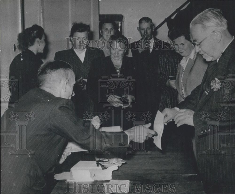 1954 Press Photo Election, Voting, Eastern Germany, Otto Nuschee - Historic Images