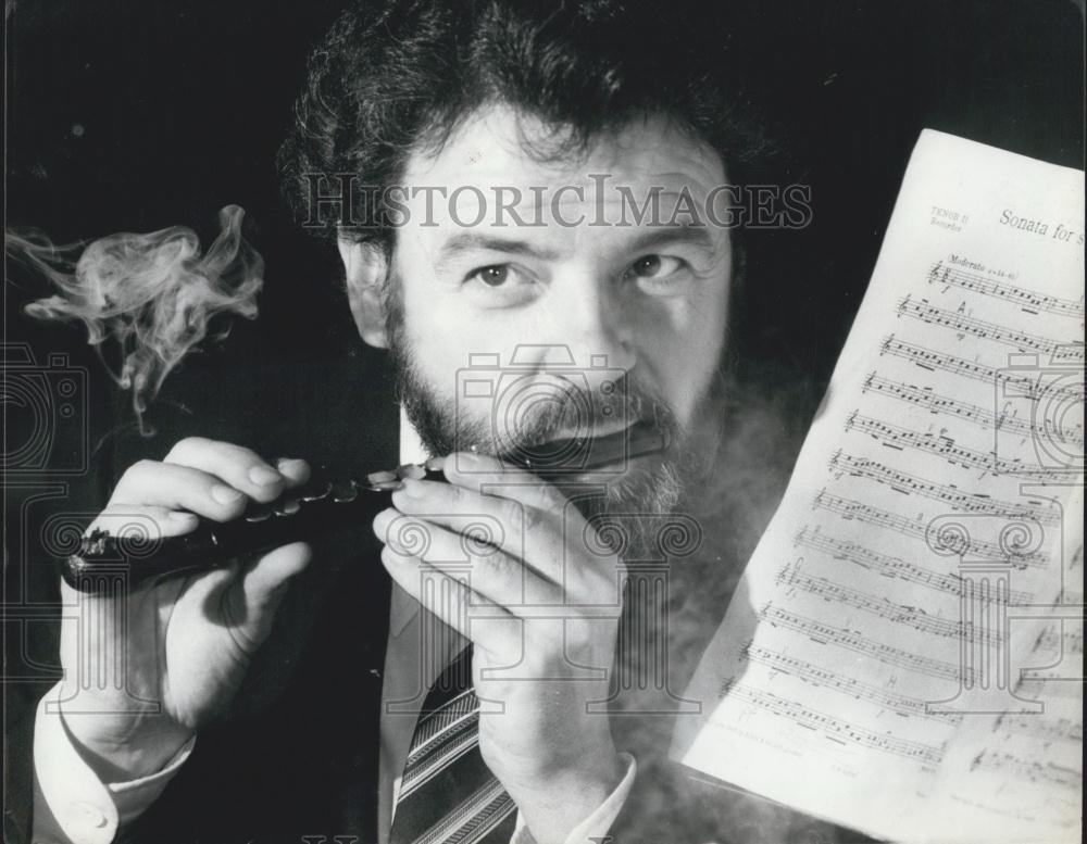 1981 Press Photo Flutist James Galway - Historic Images