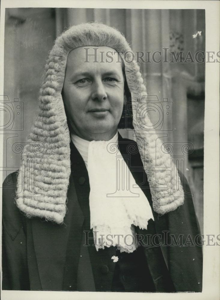 1955 Press Photo New Queen&#39;s Counsel ,Mr. William T. Wells - Historic Images