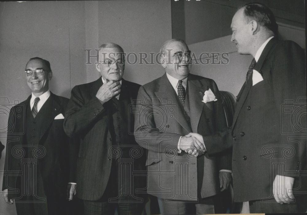 1953 Press Photo Foster Dulles and Harold Stassen at NATO - Historic Images