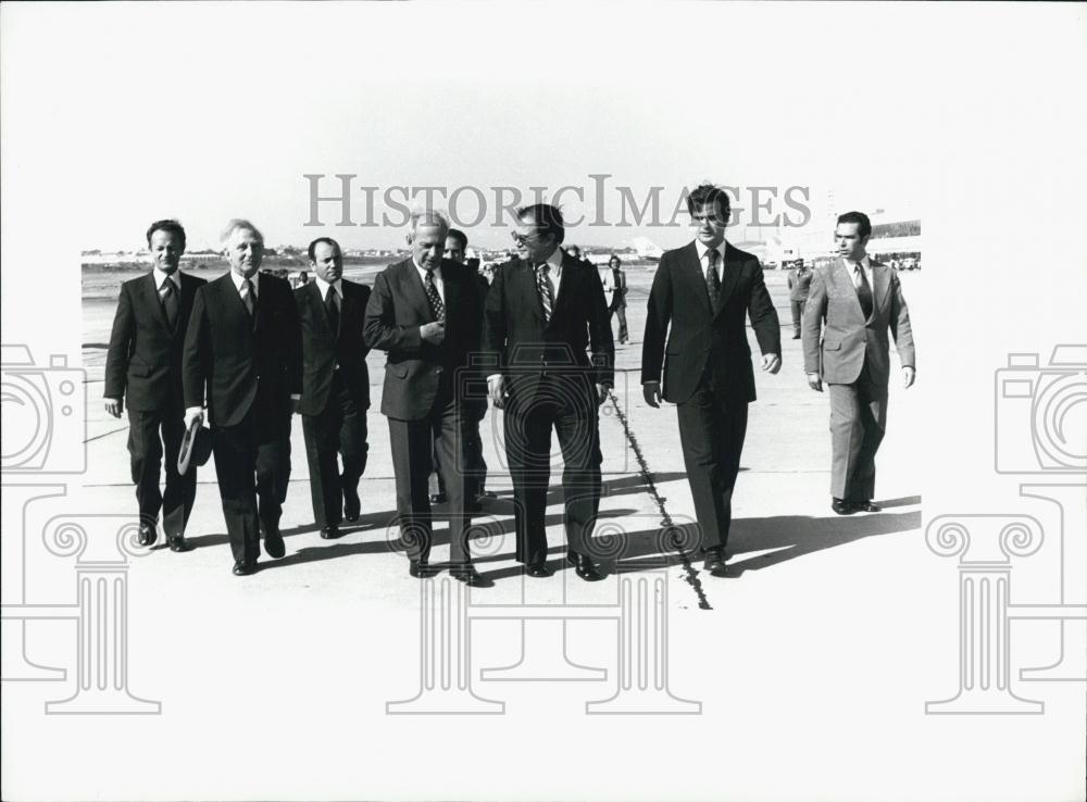 1975 Press Photo - Historic Images