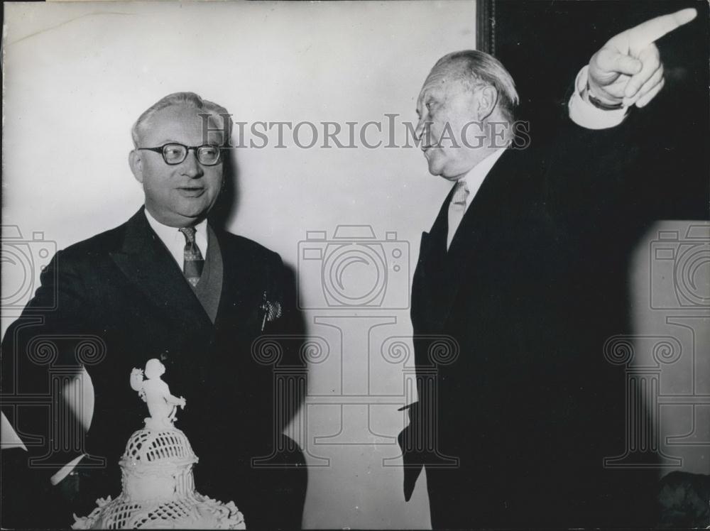 1957 Press Photo Opposition Leader Erich Ollenhauer and Dr. Adenauer. - Historic Images