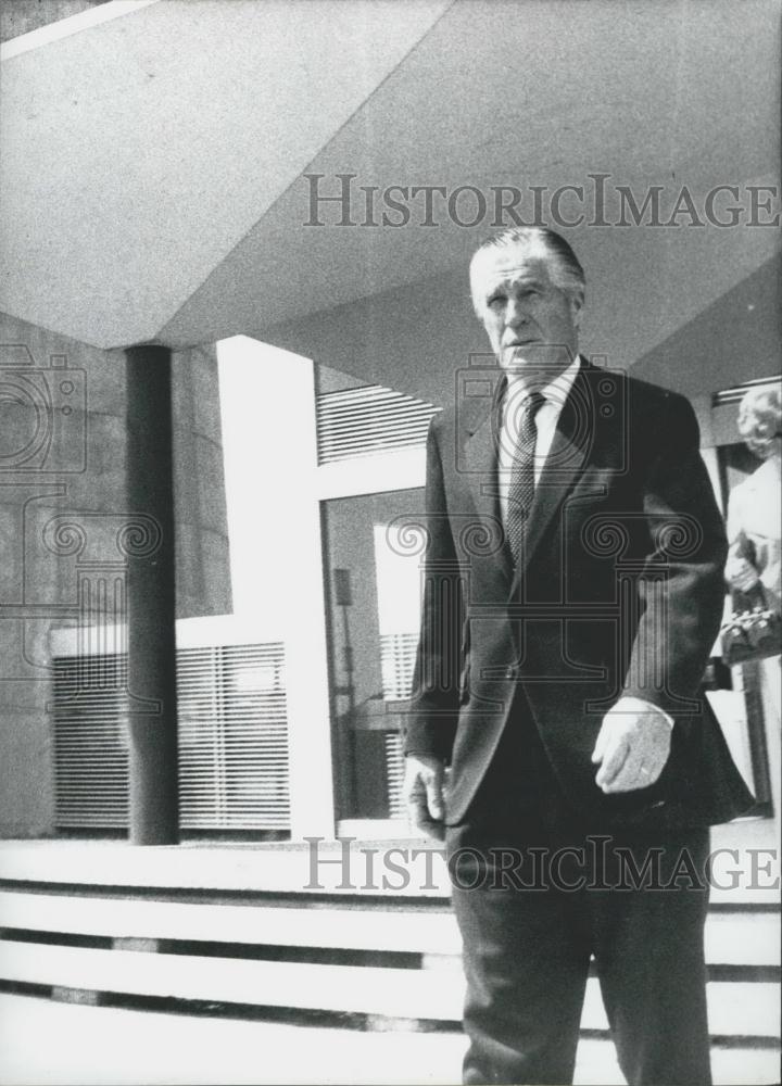 1970 Press Photo George Romney at Munich Olympic Stadium - Historic Images