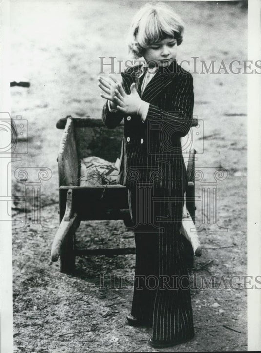 1972 Press Photo Little Boy Wearing Suit by H. Lans - Historic Images
