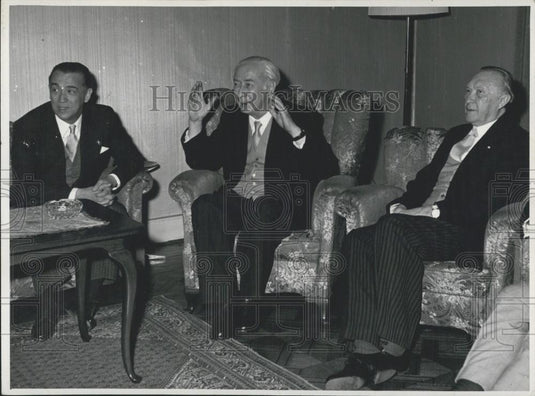 1956 Press Photo Brazilian President Juscelino Kubitschek de Oliveira in Germany - Historic Images