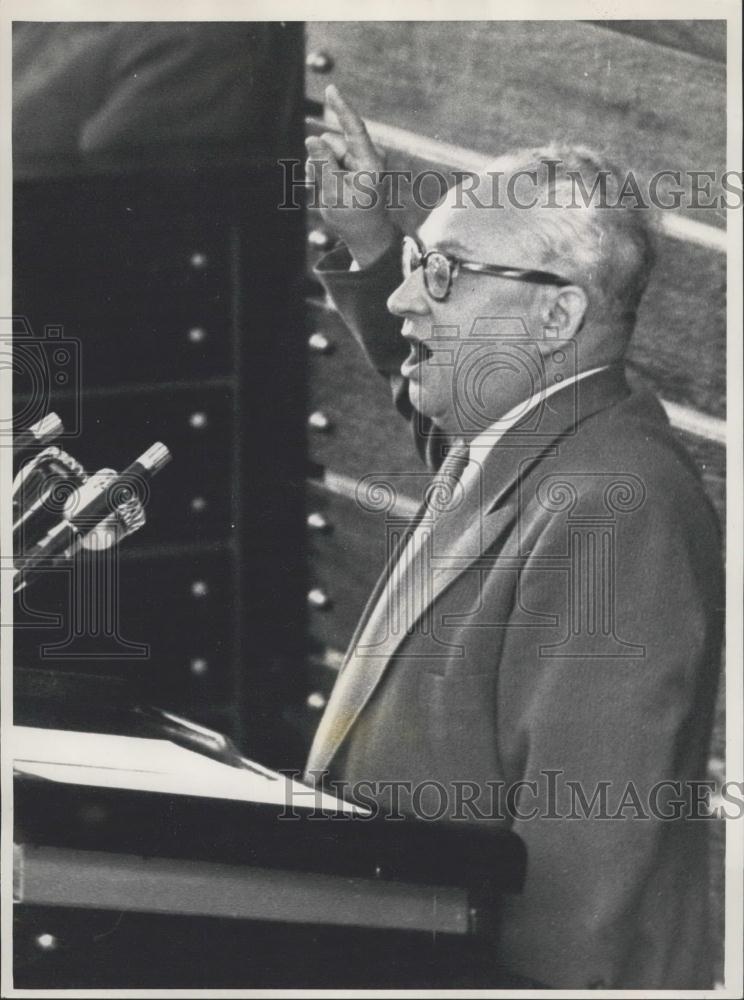 1955 Press Photo Erich Ollenhauer at the Bundestag. - Historic Images