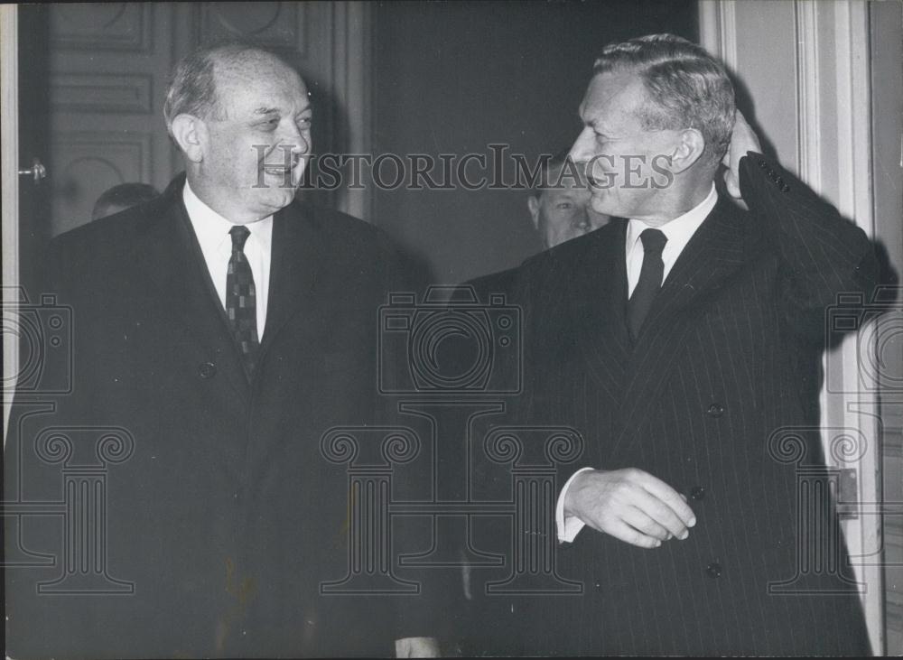 1965 Press Photo US Sec. of State Dean Rusk &amp; Couve de Murville in Paris - Historic Images