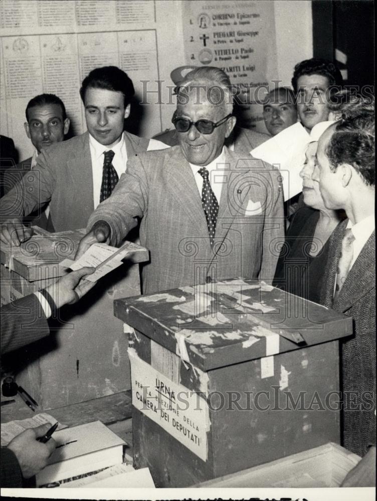 1953 Press Photo - Historic Images