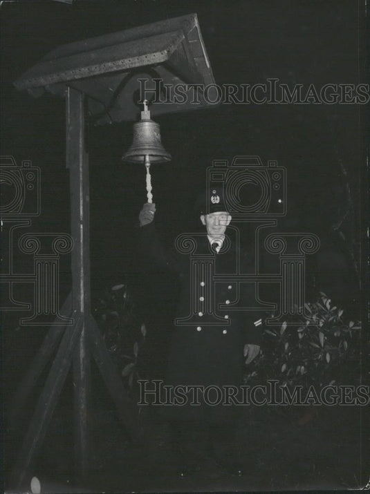 1956 Press Photo Boatswain's mate rings bell - Germany. - Historic Images