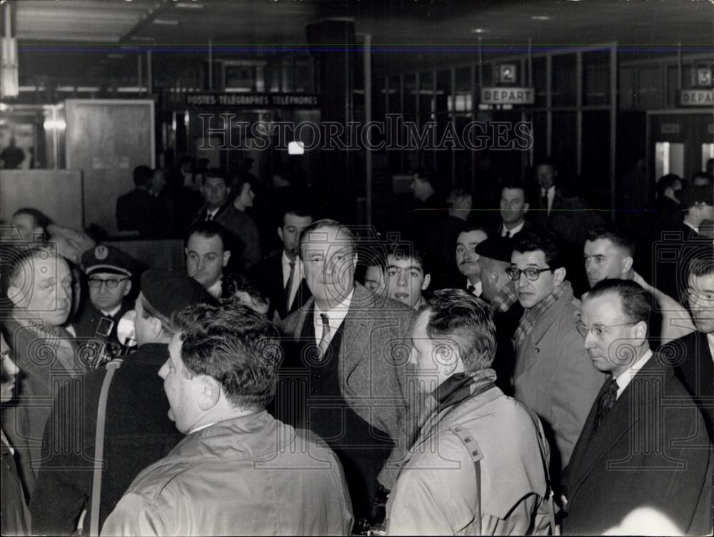 1961 Press Photo Fugitive Demarquet Returns to Paris - Historic Images