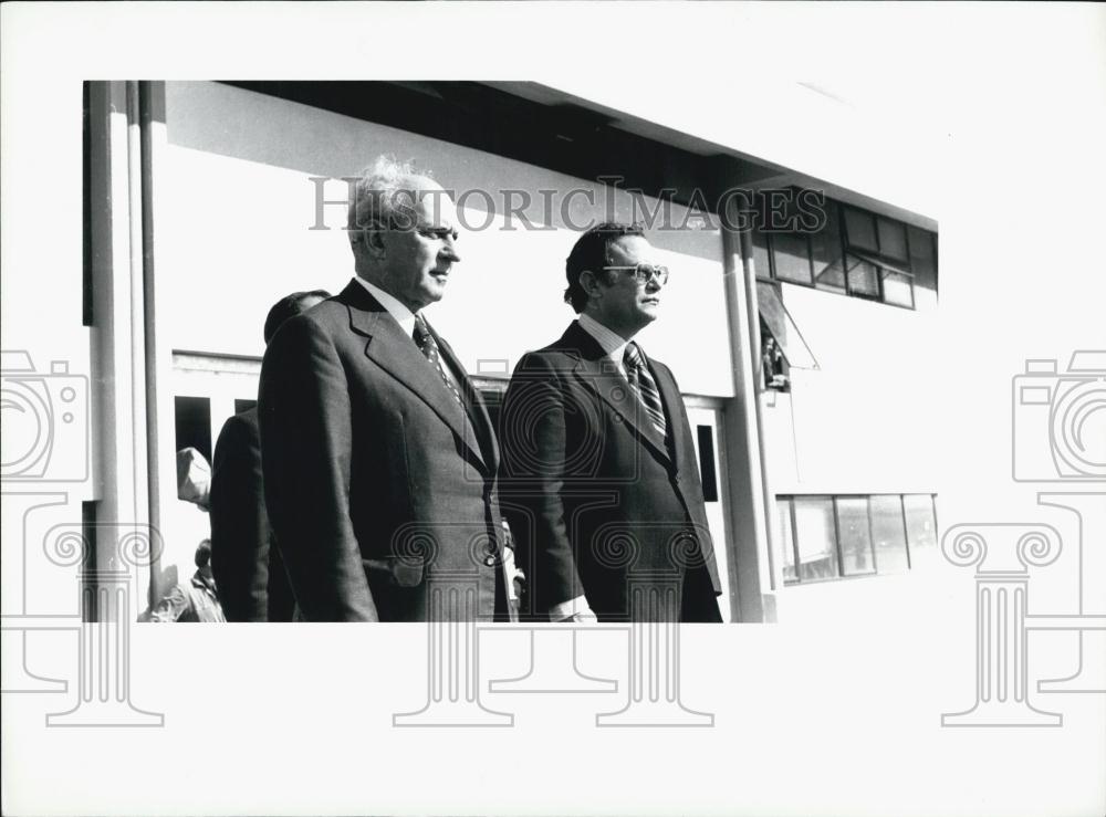 1975 Press Photo Yugslavia's Counsel Vice President Milos Minic in Portugal - Historic Images