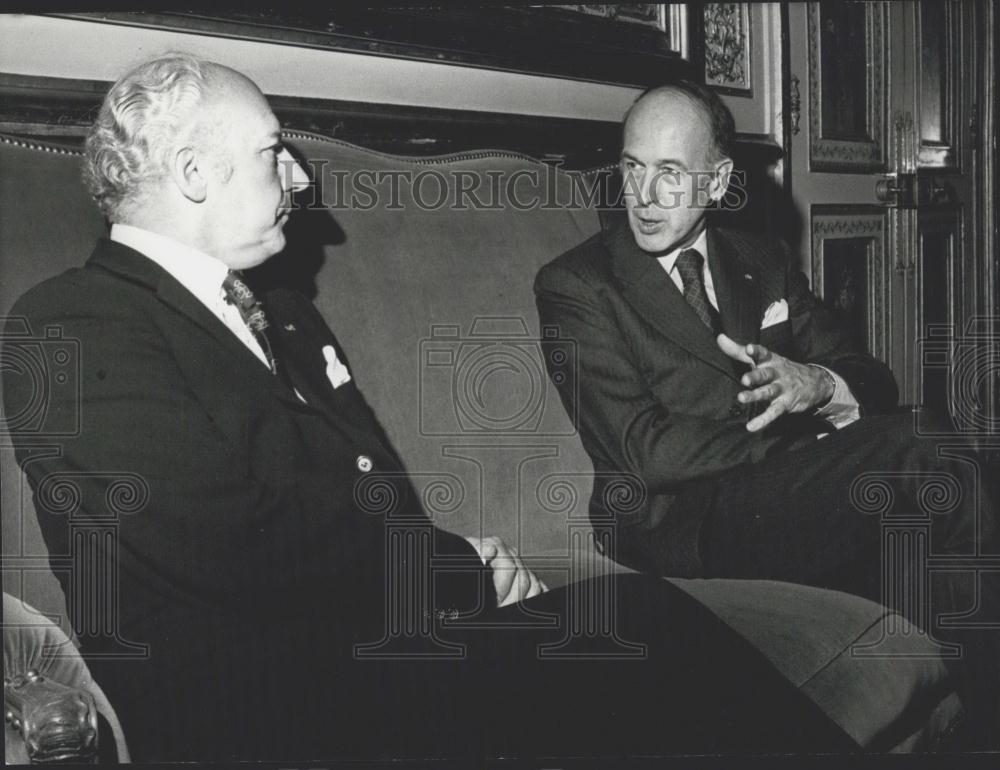 1975 Press Photo Germany&#39;s Walter Scheel and France&#39;s Valery D&#39;Estaing at Elysee - Historic Images