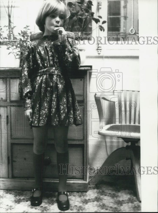 1974 Press Photo De Bercher Children's Fashion for Spring - Historic Images