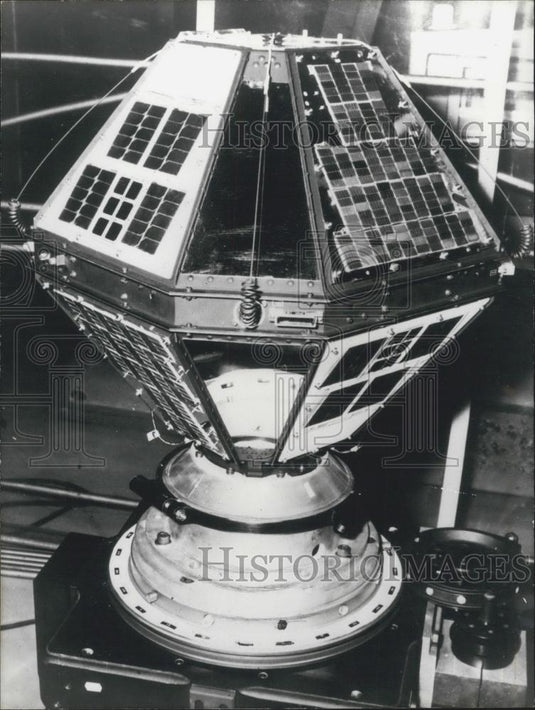 1972 Press Photo Franco-Soviet Cooperation Satellite - Historic Images