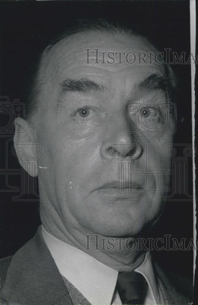 1958 Press Photo Writer Erich Remarque. 60 Years Old. - Historic Images